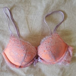 Victoria's Secret Very sexy plunge bra 32A